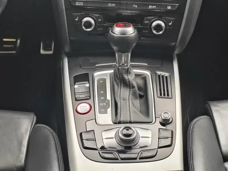 Audi S5 2012 S5 3.0T Coupe — миниатюра 12
