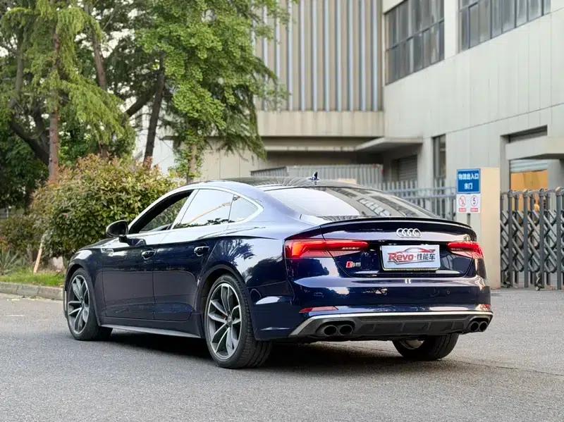2017 Audi S5 3.0T Sportback — миниатюра 4