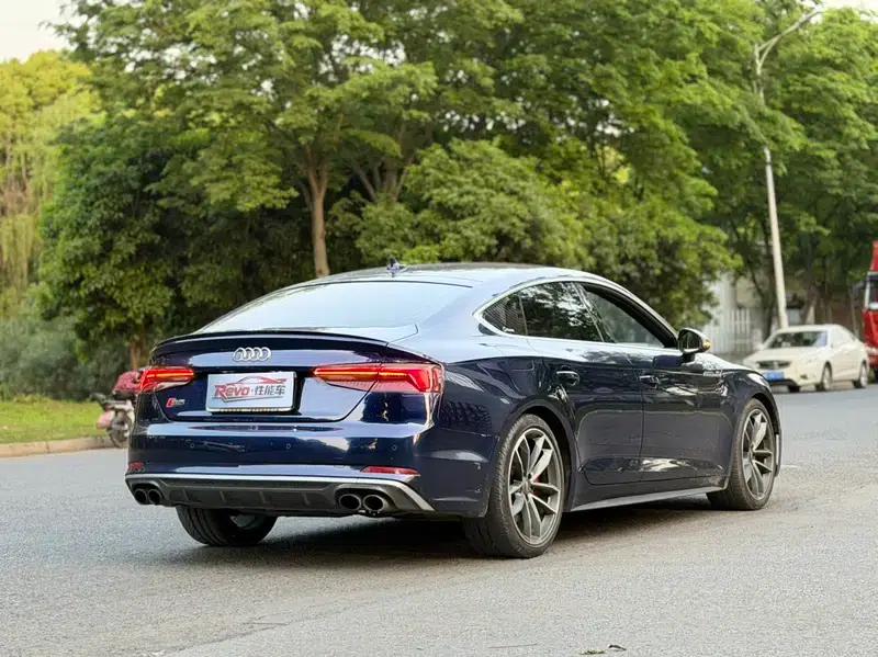 2017 Audi S5 3.0T Sportback — миниатюра 6