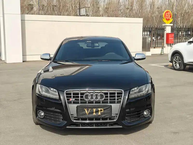 2010 Audi S5 3.0T Sportback — миниатюра 2