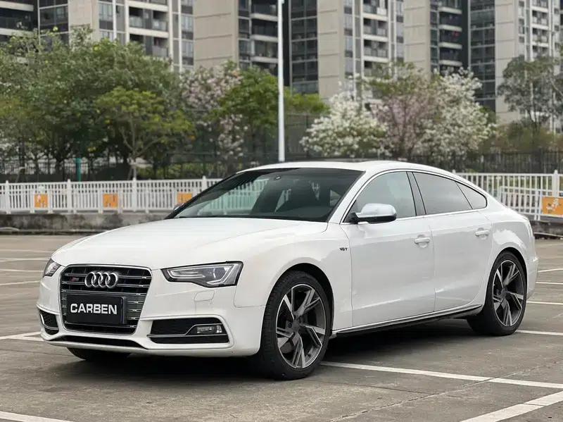 2012 Audi S5 3.0T Sportback — миниатюра 1