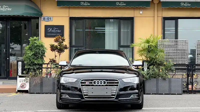 2012 Audi S5 3.0T Sportback — миниатюра 2