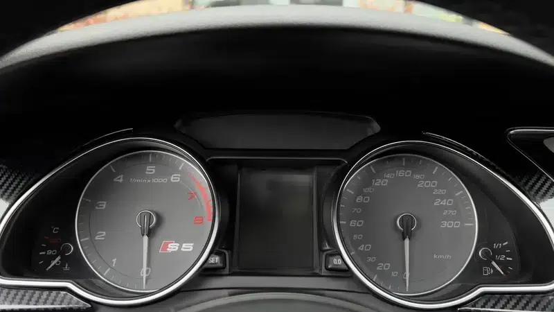 2012 Audi S5 3.0T Sportback — миниатюра 15