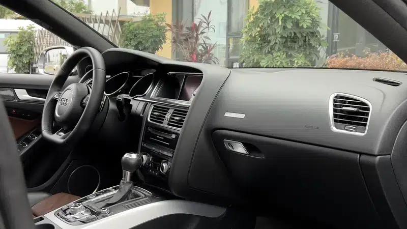 2012 Audi S5 3.0T Sportback — миниатюра 21