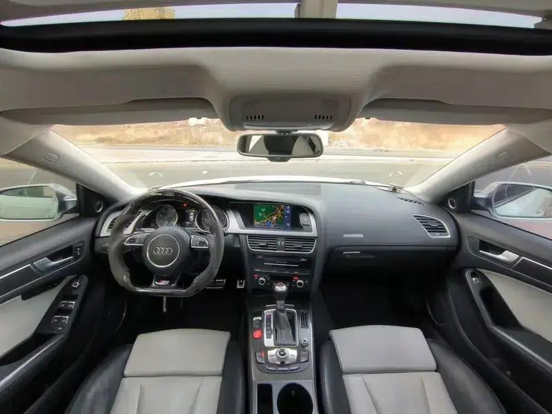 2012 Audi S5 3.0T Sportback — миниатюра 7
