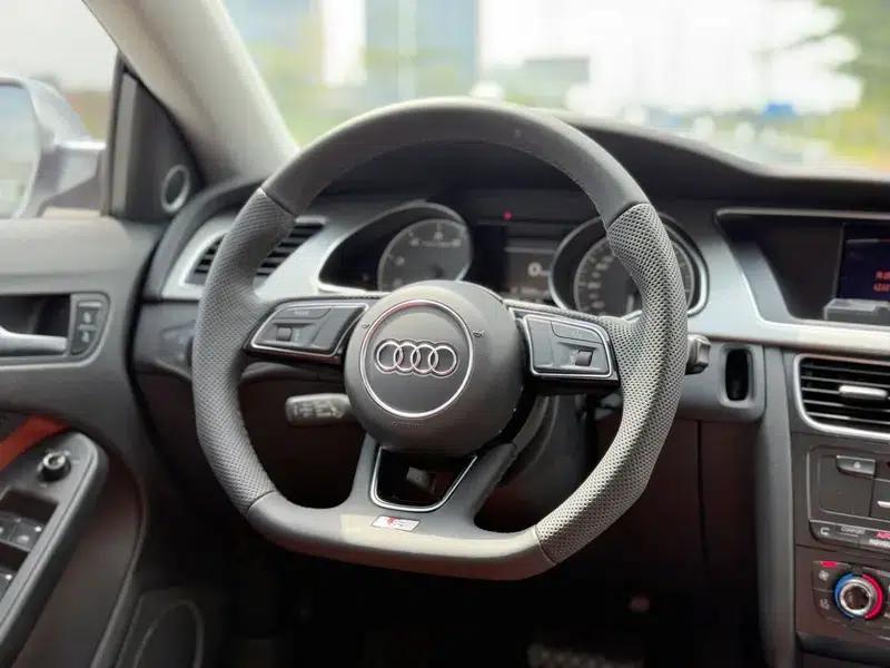 2010 Audi S5 3.0T Sportback — миниатюра 7