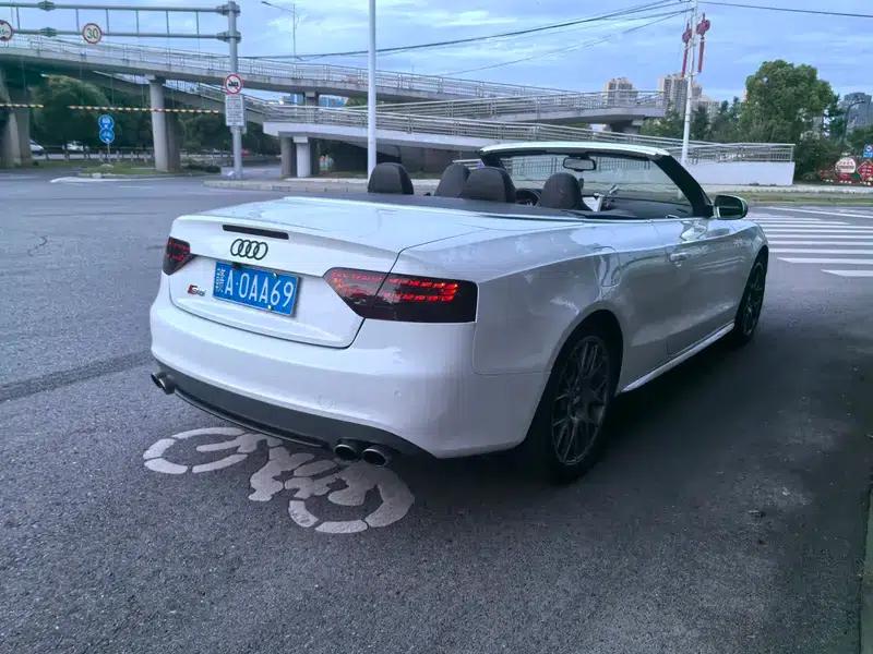 2010 Audi S5 3.0T Cabriolet — миниатюра 6