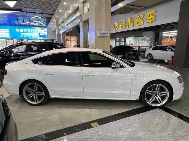 2012 Audi S5 3.0T Sportback — миниатюра 6