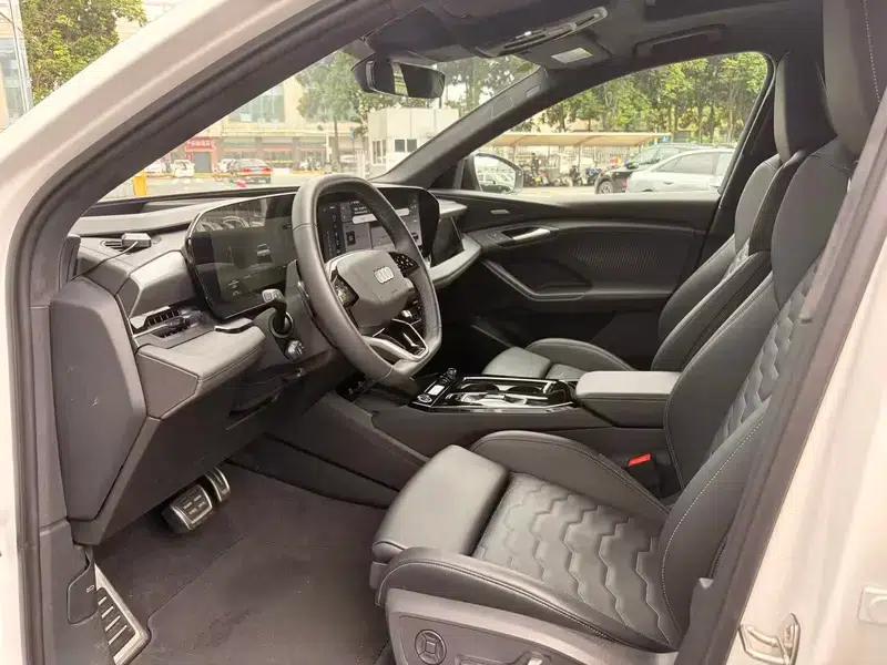 Audi Q6L e-tron 2026 First Edition — миниатюра 16