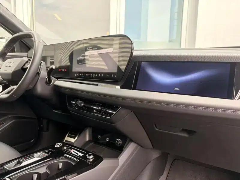 Audi Q6L e-tron 2026 First Edition — миниатюра 7