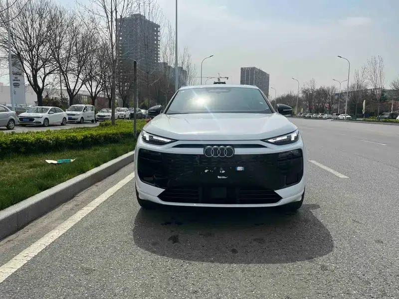 Audi Q6L e-tron 2026 First Edition — миниатюра 2