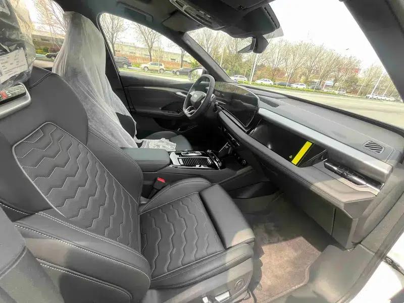 Audi Q6L e-tron 2026 First Edition — миниатюра 15