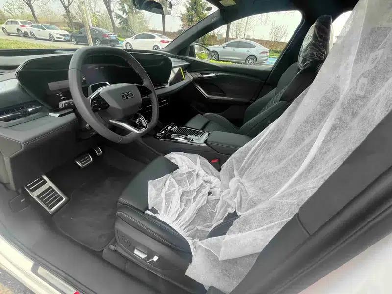 Audi Q6L e-tron 2026 First Edition — миниатюра 19