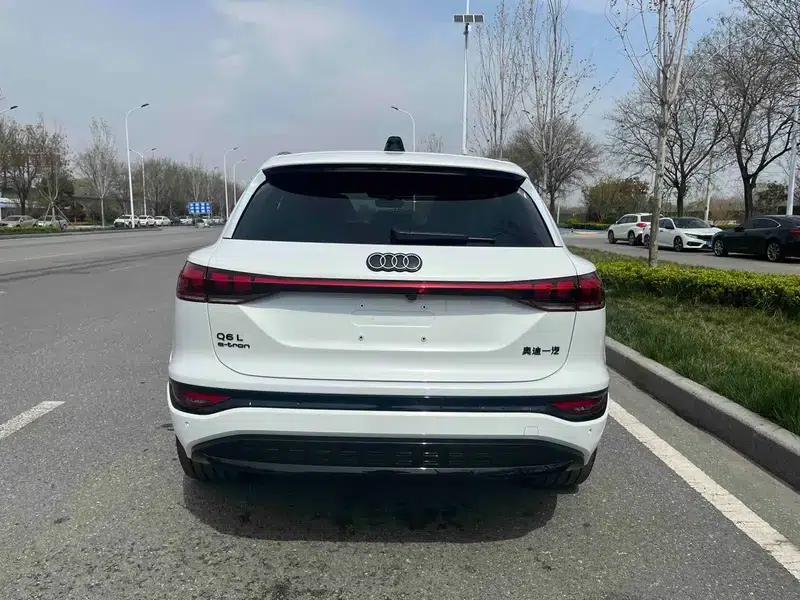 Audi Q6L e-tron 2026 First Edition — миниатюра 7