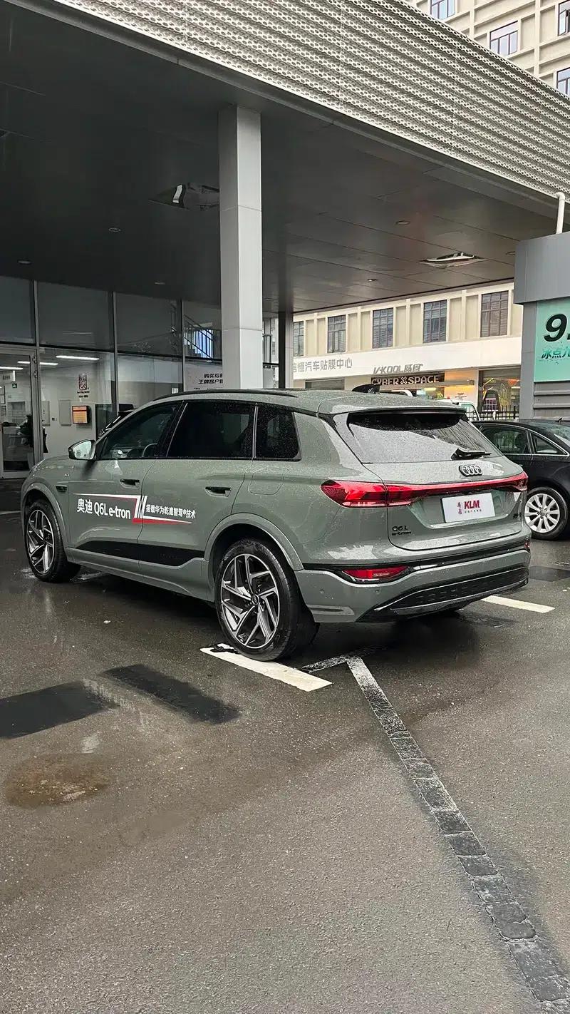 Audi Q6L e-tron 2026 First Edition — миниатюра 2