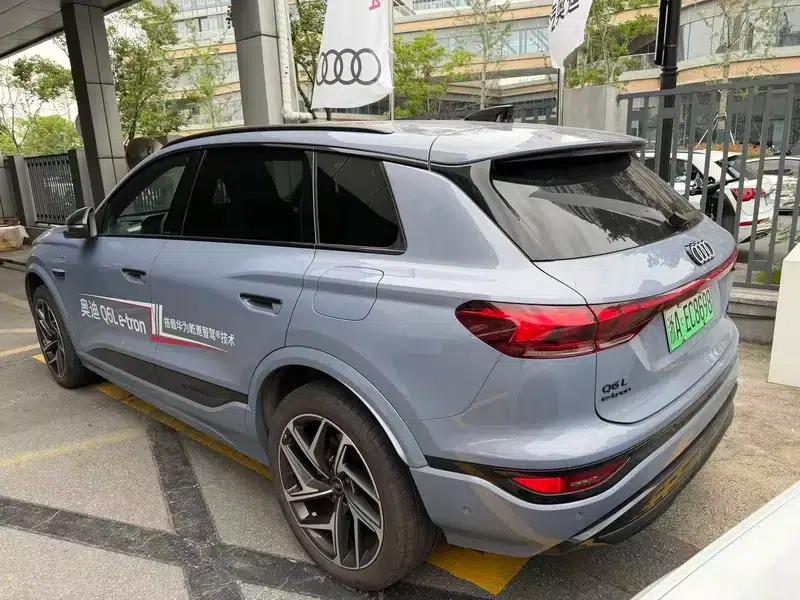 Audi Q6L e-tron 2026 First Edition — миниатюра 5