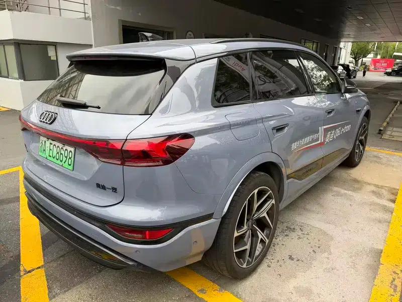 Audi Q6L e-tron 2026 First Edition — миниатюра 7