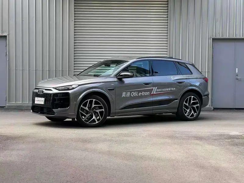 Audi Q6L e-tron 2026 First Edition — миниатюра 1