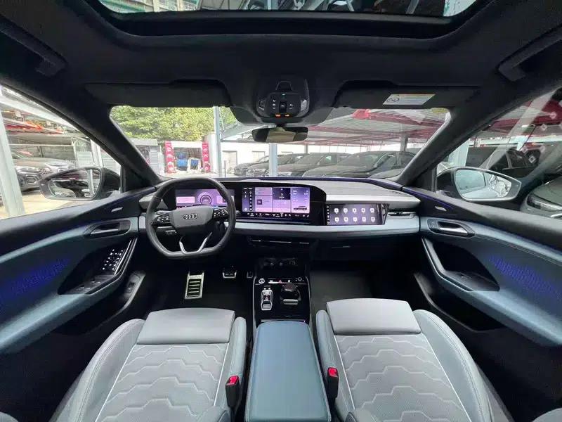Audi Q6L e-tron 2026 First Edition — миниатюра 26