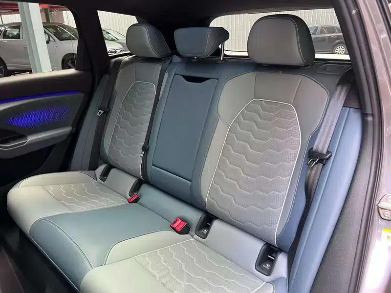 Audi Q6L e-tron 2026 First Edition — миниатюра 31