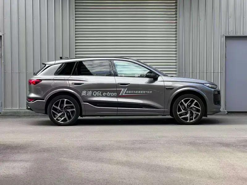 Audi Q6L e-tron 2026 First Edition — миниатюра 5