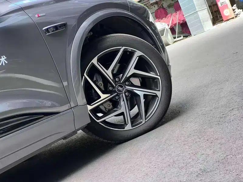 Audi Q6L e-tron 2026 First Edition — миниатюра 7