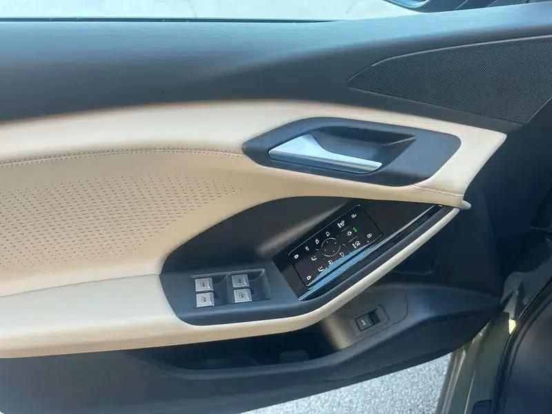 Audi Q6L e-tron 2026 First Edition — миниатюра 14