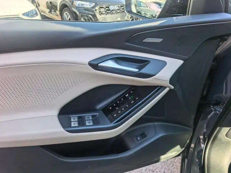 Audi Q6L e-tron 2026 First Edition — миниатюра 17