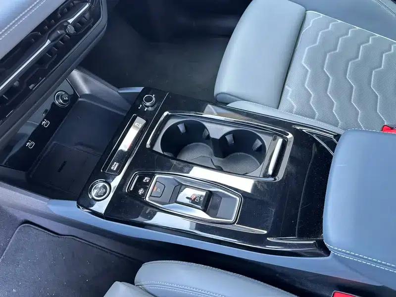 Audi Q6L e-tron 2026 First Edition — миниатюра 13