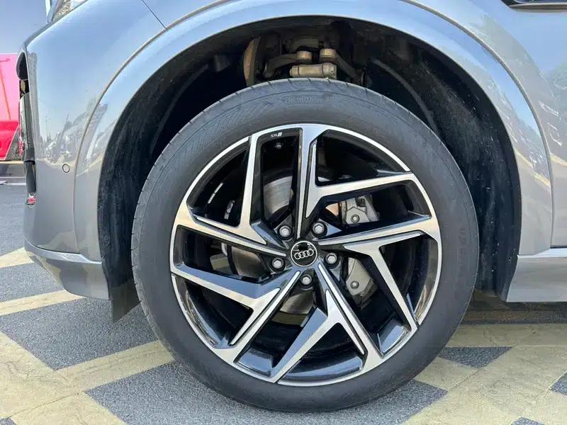 Audi Q6L e-tron 2026 First Edition — миниатюра 7