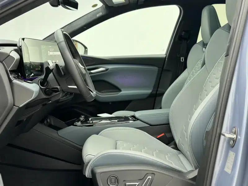 Audi Q6L e-tron 2026 First Edition — миниатюра 18