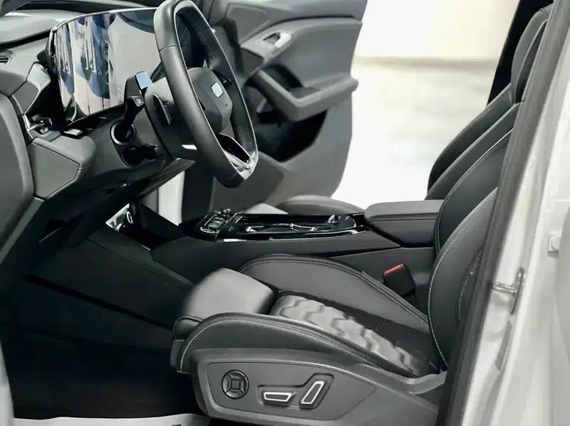 Audi Q6L e-tron 2026 First Edition — миниатюра 15