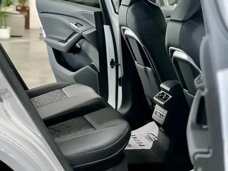 Audi Q6L e-tron 2026 First Edition — миниатюра 18