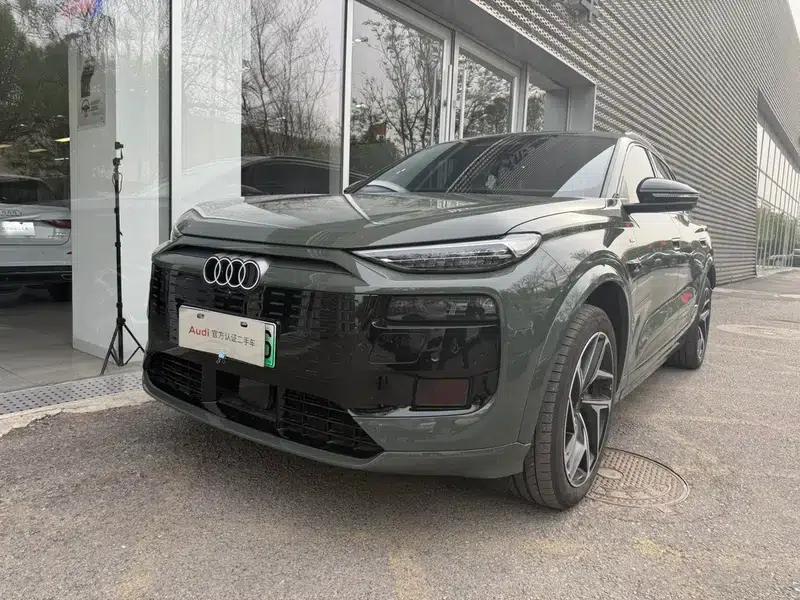 Audi Q6L e-tron 2026 First Edition — миниатюра 1