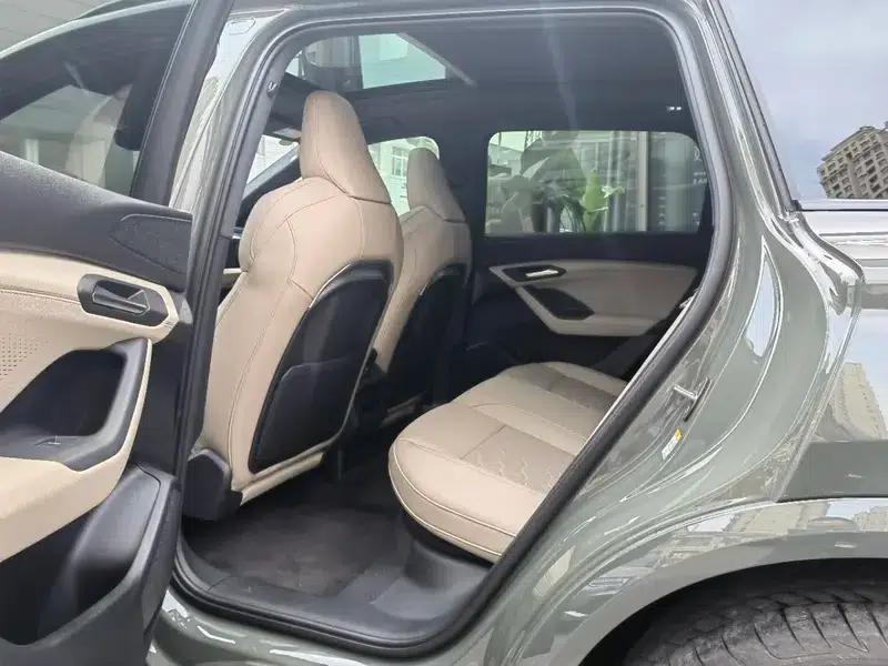 Audi Q6L e-tron 2026 First Edition — миниатюра 8