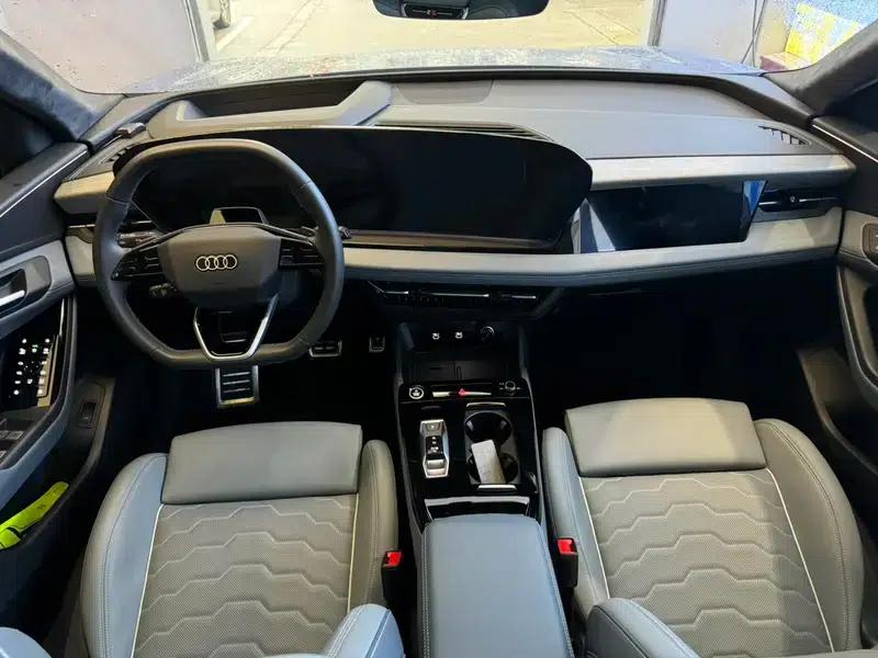 Audi Q6L e-tron 2026 First Edition — миниатюра 12