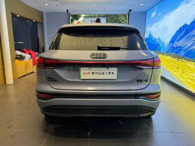 Audi Q6L e-tron 2026 First Edition — миниатюра 5