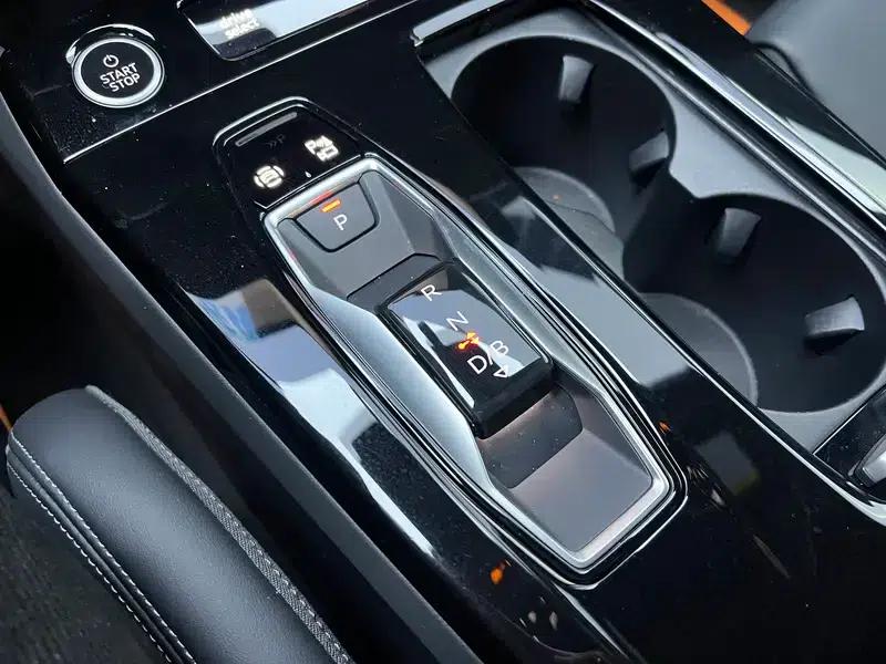 Audi Q6L e-tron 2026 First Edition — миниатюра 10