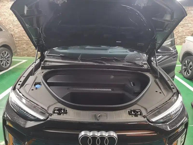 Audi Q6L e-tron 2026 First Edition — миниатюра 19