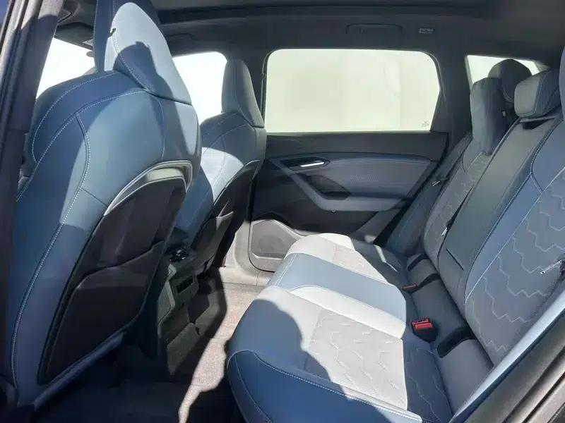Audi Q6L e-tron 2026 First Edition — миниатюра 9