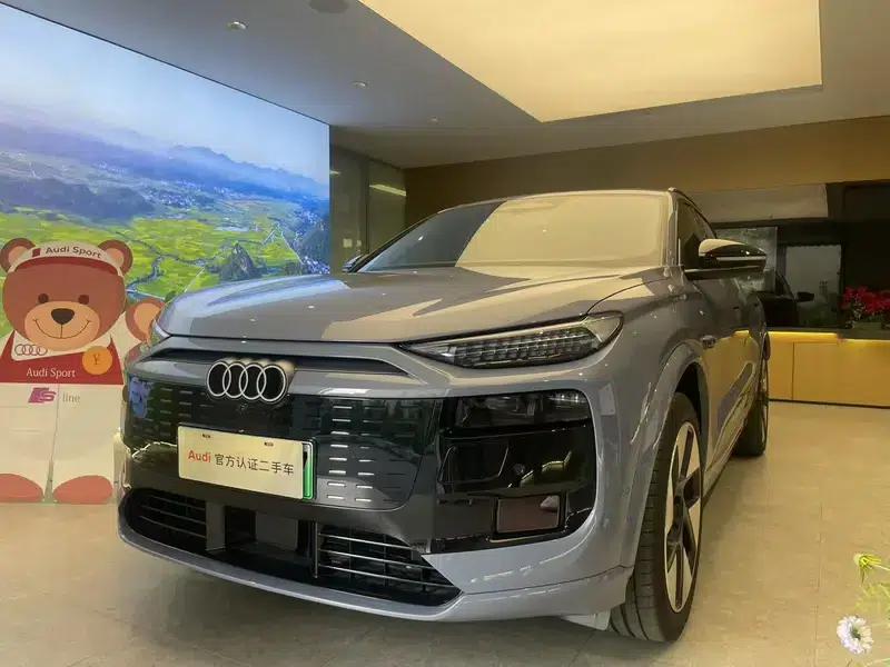 Audi Q6L e-tron 2026 First Edition — миниатюра 1