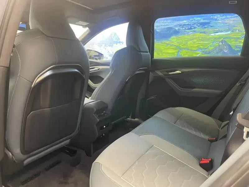 Audi Q6L e-tron 2026 First Edition — миниатюра 10