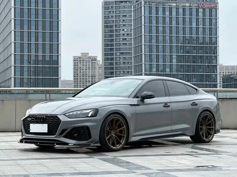 Audi RS 5 2023 2.9T Sportback Dark Gold Edition — миниатюра 1