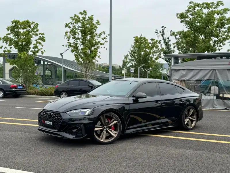Audi RS 5 2021 2.9T Sportback Dark Gold Edition — миниатюра 1