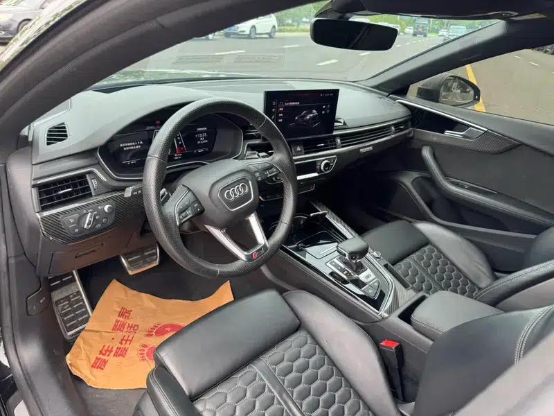 Audi RS 5 2021 2.9T Sportback Dark Gold Edition — миниатюра 17