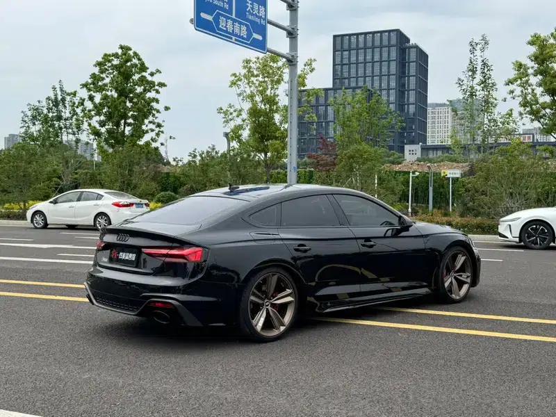 Audi RS 5 2021 2.9T Sportback Dark Gold Edition — миниатюра 7