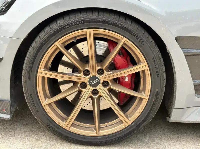 Audi RS 5 2021 2.9T Sportback Dark Gold Edition — миниатюра 9