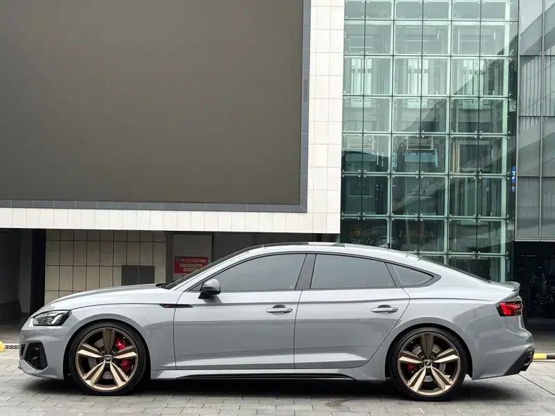 Audi RS 5 2022 2.9T Sportback Dark Gold Edition — миниатюра 3