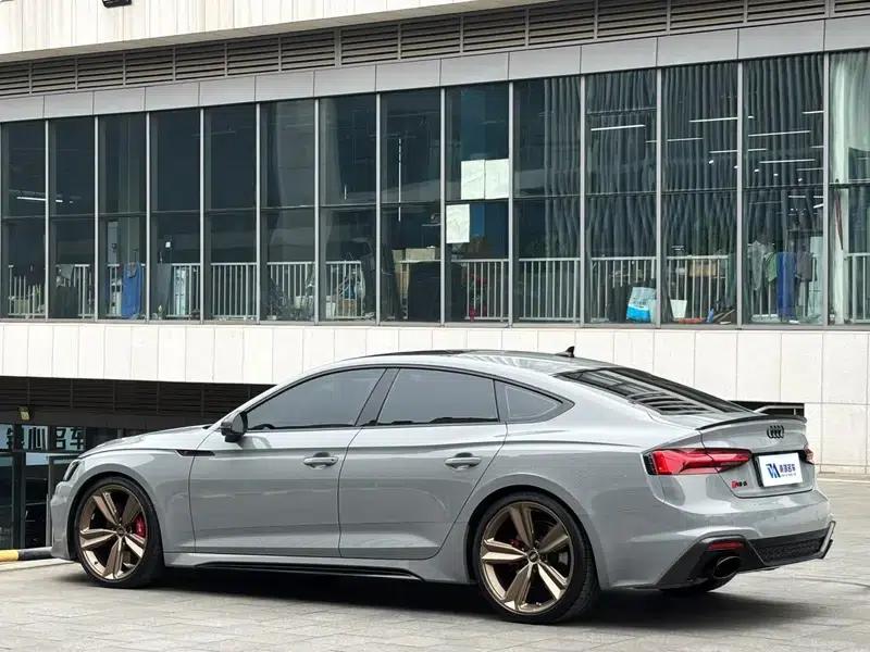 Audi RS 5 2022 2.9T Sportback Dark Gold Edition — миниатюра 4