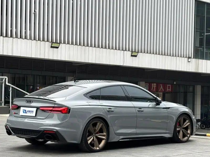 Audi RS 5 2022 2.9T Sportback Dark Gold Edition — миниатюра 6